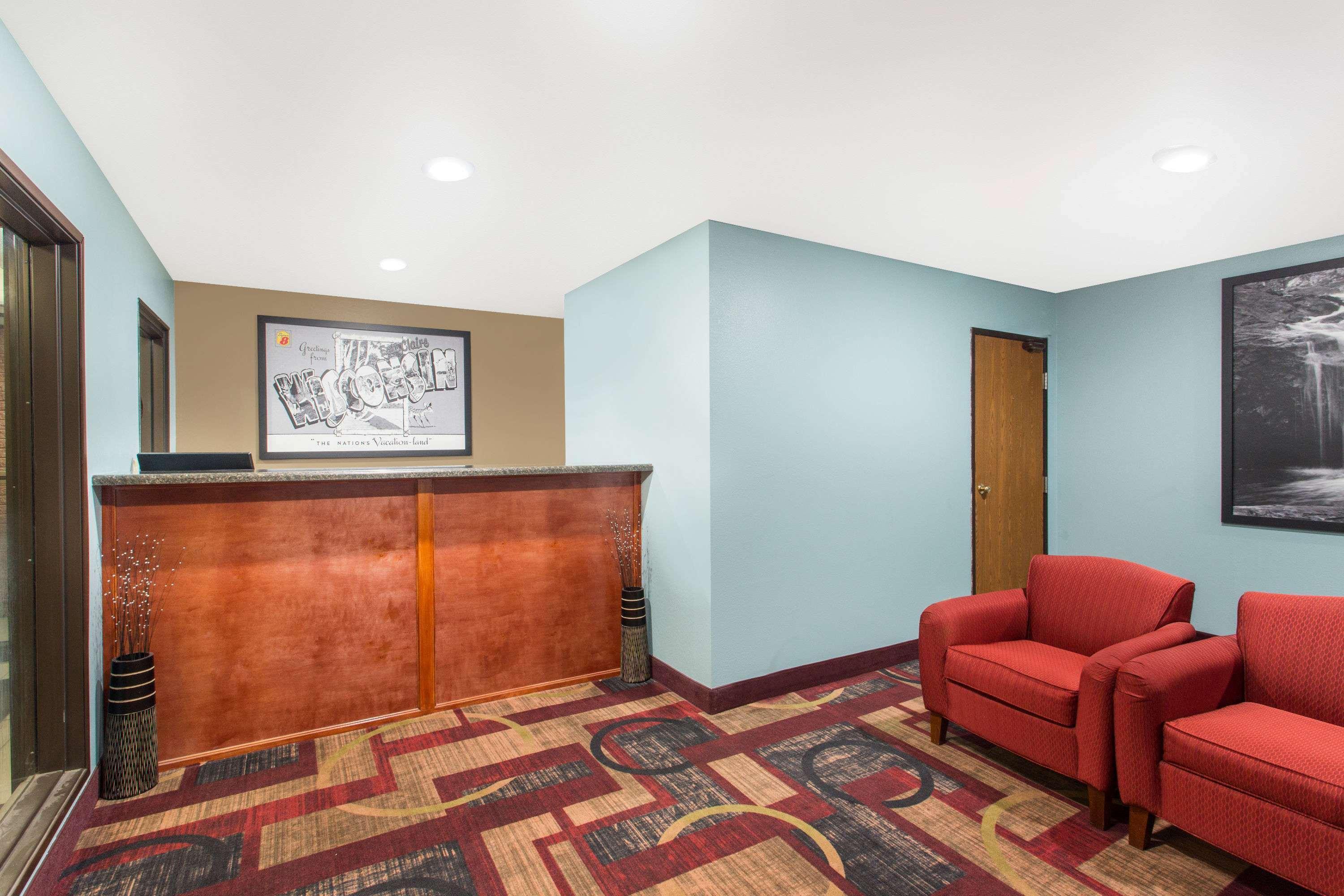 Super 8 By Wyndham Eau Claire I-94 Motel Eksteriør billede
