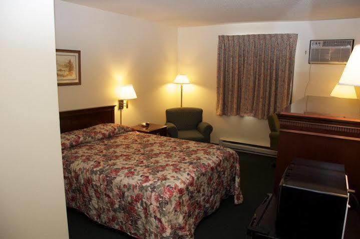 Super 8 By Wyndham Eau Claire I-94 Motel Eksteriør billede